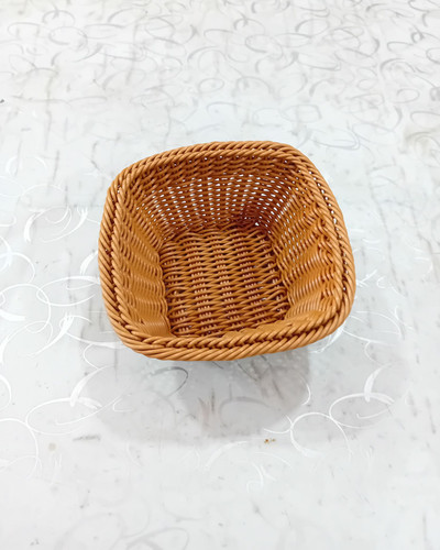 سبد سبزی مربع و گرد دست بافت